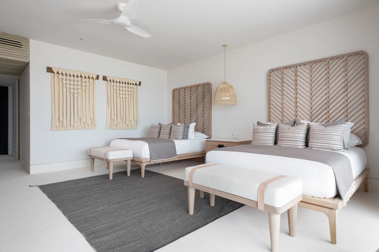 Casa Akai, Ocean View Suite 3: bedroom with two queen beds