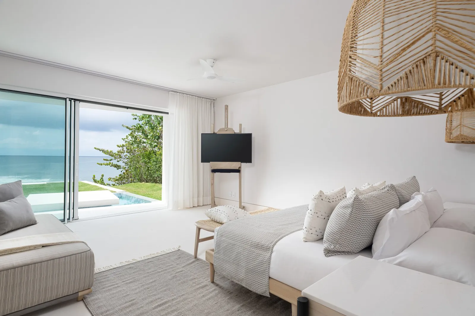 Casa Akai, Ocean View Suite 5: king bedroom with the ocean through the glass