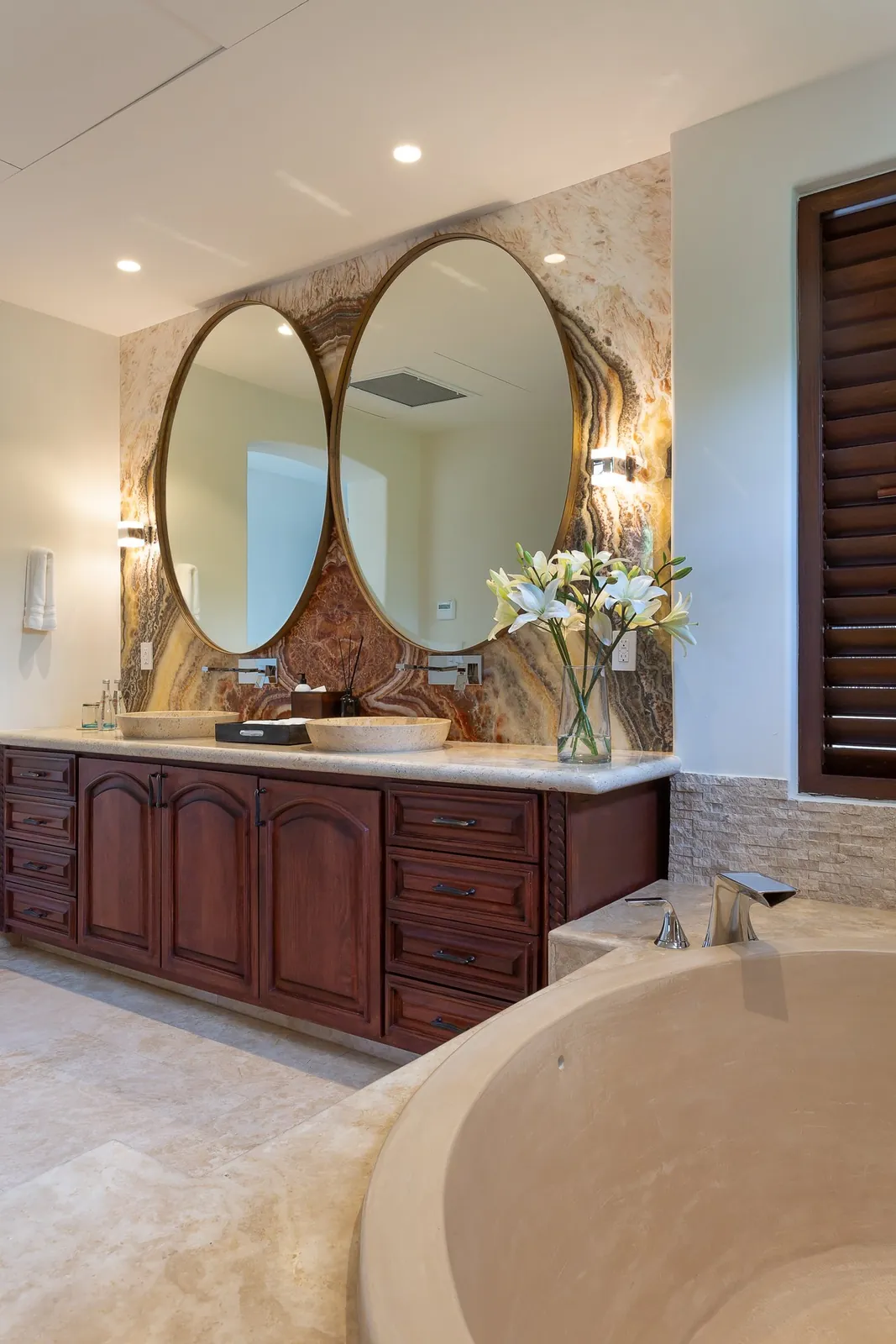 Casa La Vida, Ocean View Suite 5: bathroom